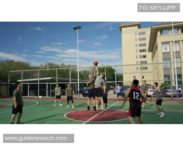 武汉篮球队荣登全国篮球团队协作排行榜第二名展现出色团队精神与实力