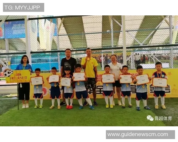 南京足球队转型之路:从传统强队到现代化发展的新篇章 南京足球队转型之路:从传统强队到现代化发展的新篇章