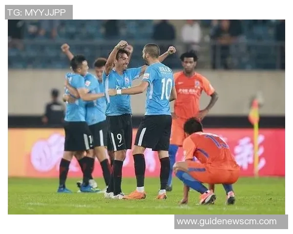 深圳足球队在杯赛积分榜上以68分稳居第一名展现强劲实力